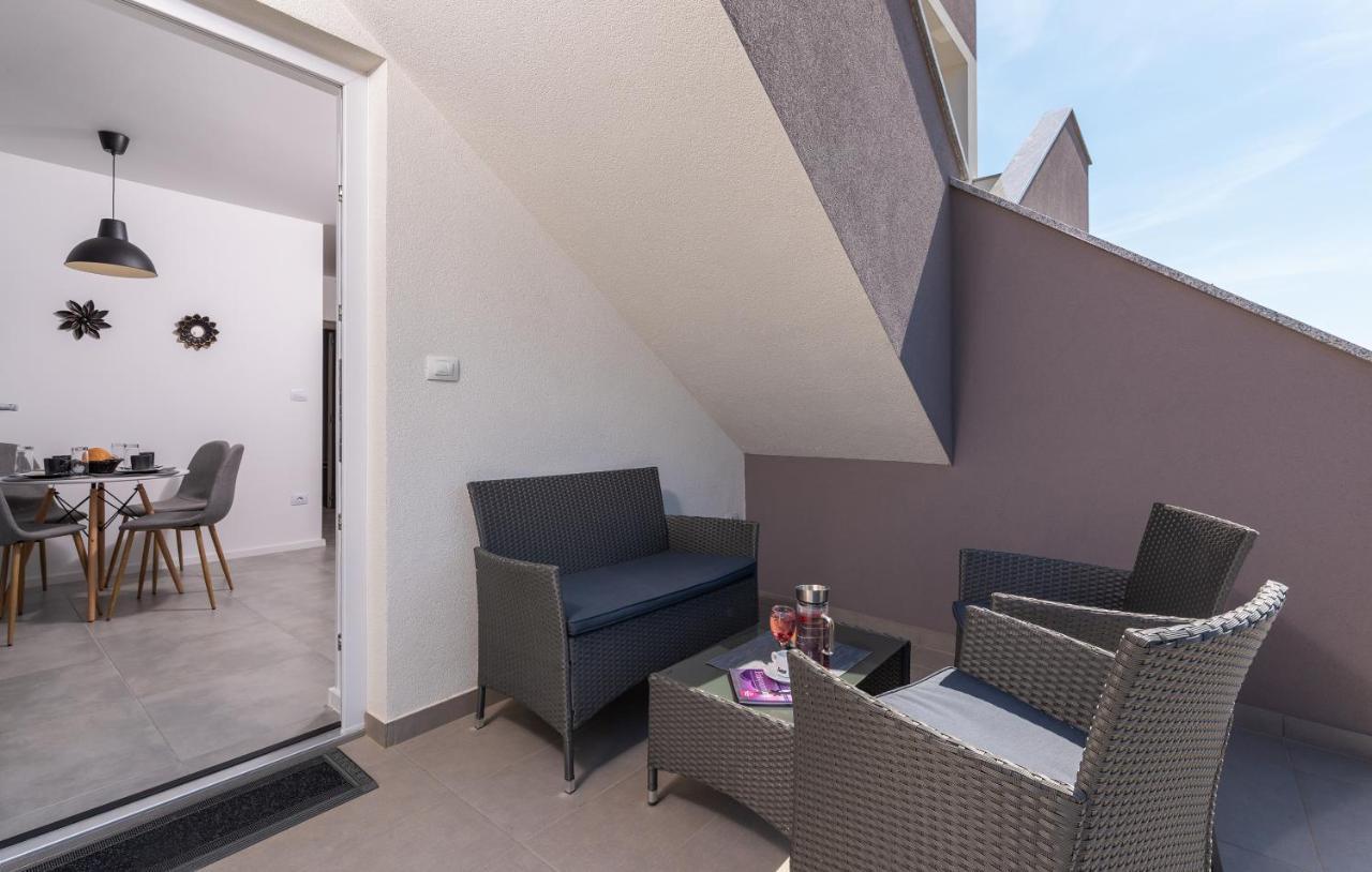Apartments Amore Fazana Exterior photo