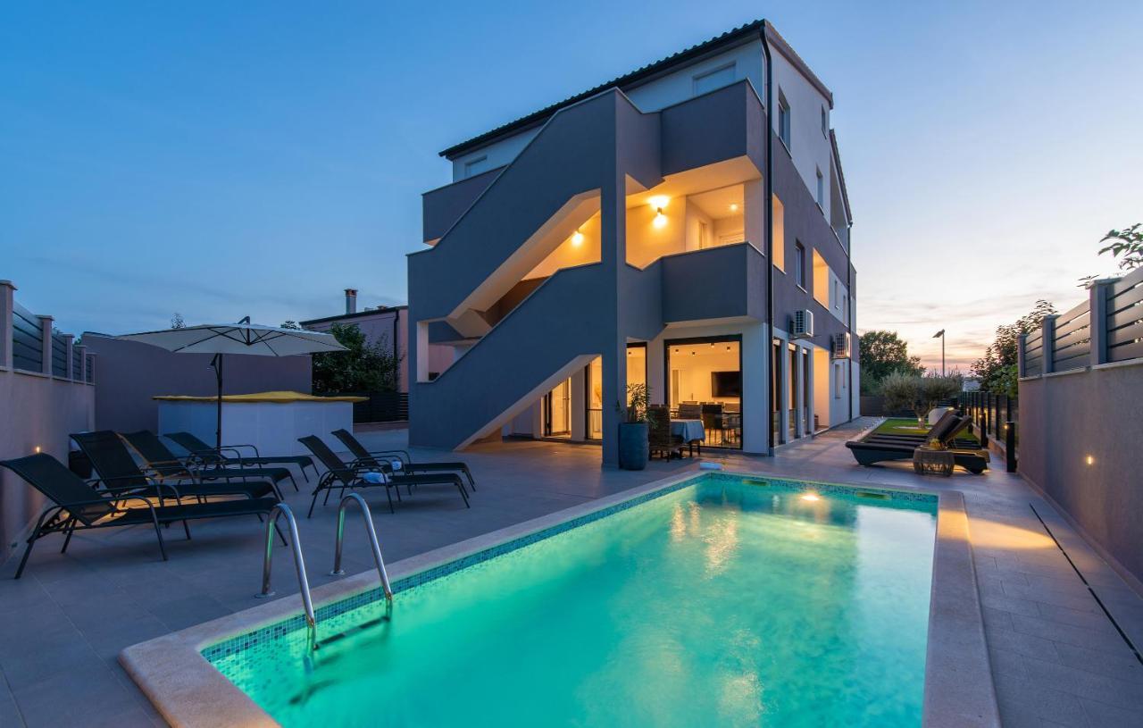 Apartments Amore Fazana Exterior photo
